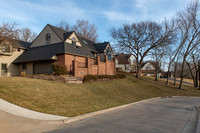 2000 Crossgate